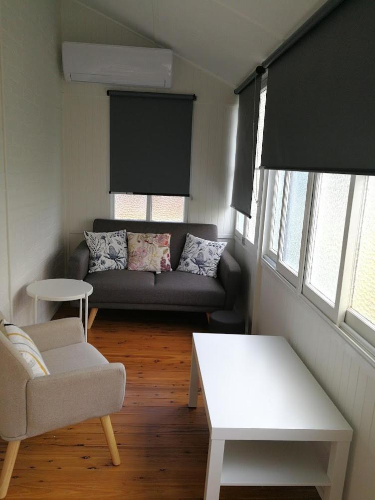 Merala A Cosy With Easy Stroll To Cbd Apartment